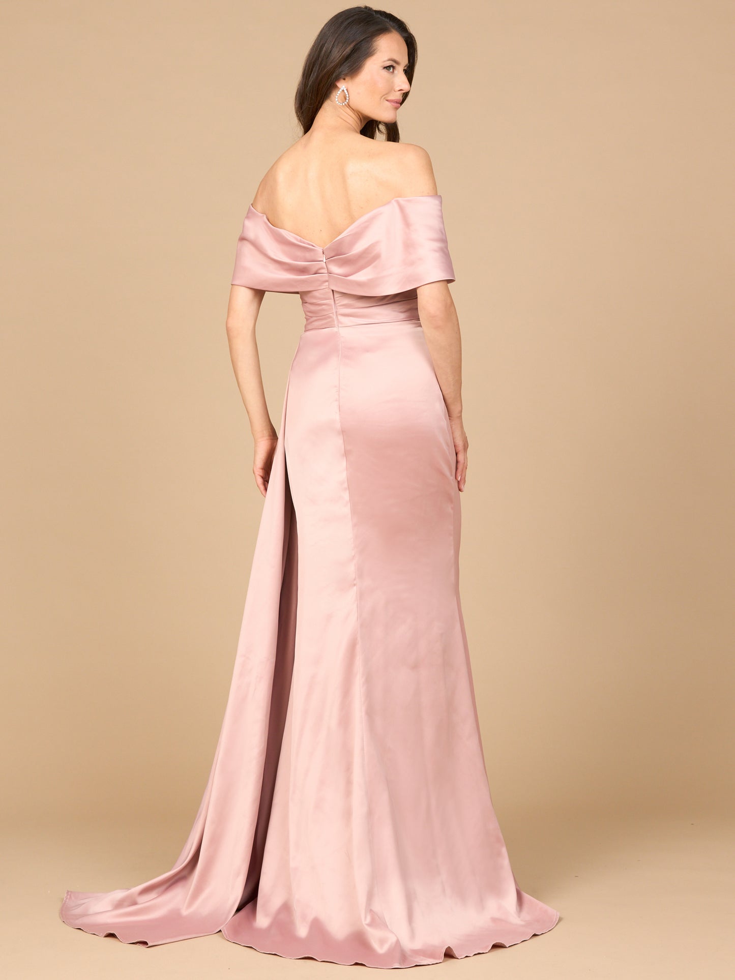 Shop For Designer Dresses & Gowns Online | Pretty Moment Shop For Designer Dresses & Gowns Online | Pretty Moment