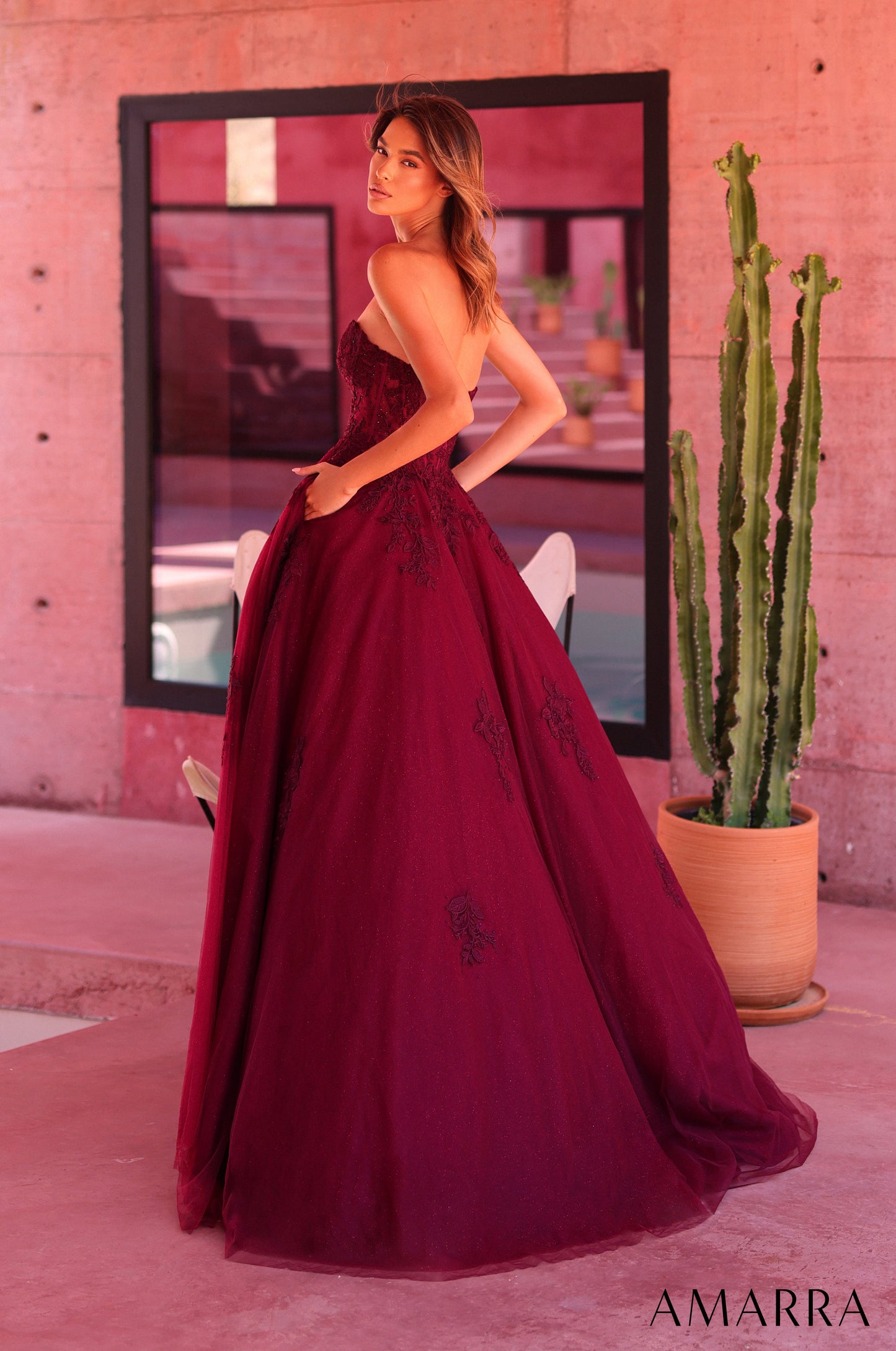 AMARRA Style 89688